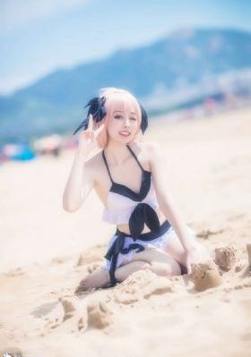 丝袜美女被c_高清电视剧观看
