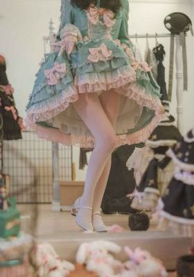 天天摸久久精品av_超清免费观看