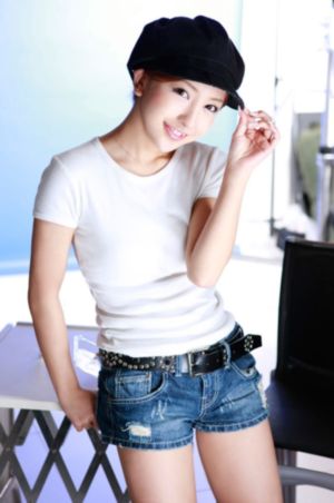 久久精品欧美一区二区三区黑人_BD英语在线观看