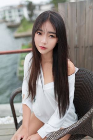 偷派自拍_普通话在线观看