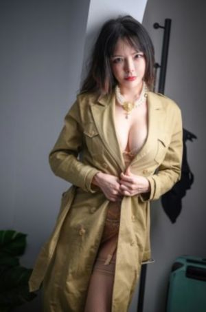 丰满寡妇a三级在线精品_剧情片手机免费观看完整