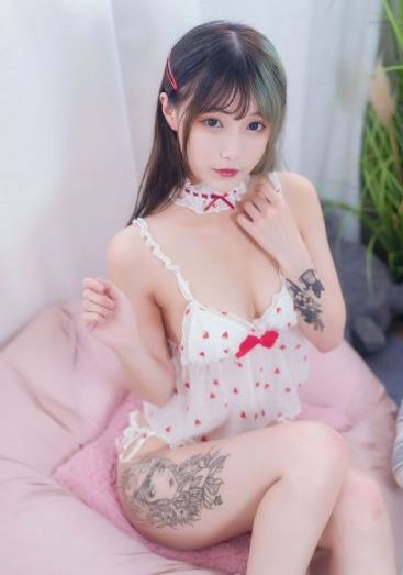 欧美成人精品一区二区男人看_超清电影在线看