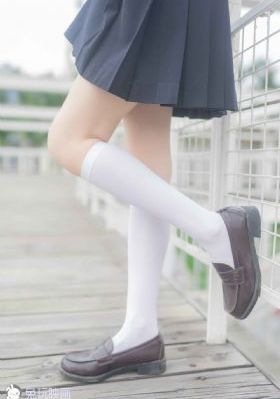 欧美午夜在线观看理论片_1080手机免费观看完整