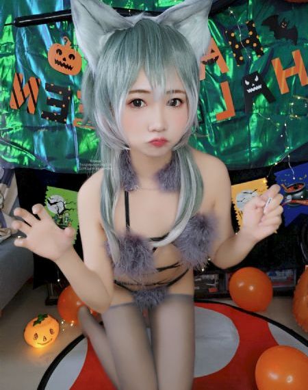 极品美女久久电影_高清完整视频