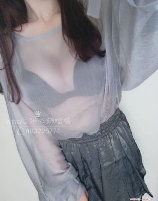 乱中年女人伦av三区在线_剧情片手机在线看