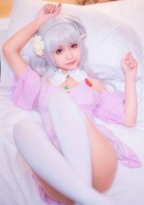 精品亚洲国产成人av制服_DVD电影全集观看